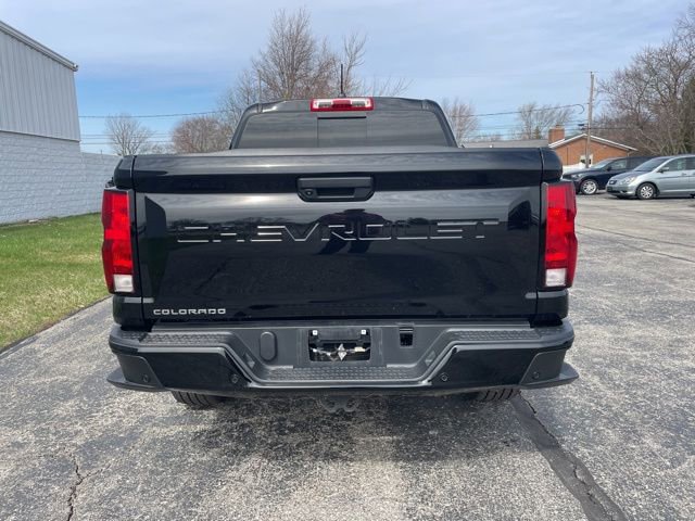 Used 2024 Chevrolet Colorado W/T w/ Safety Package AWD/4WD image 11