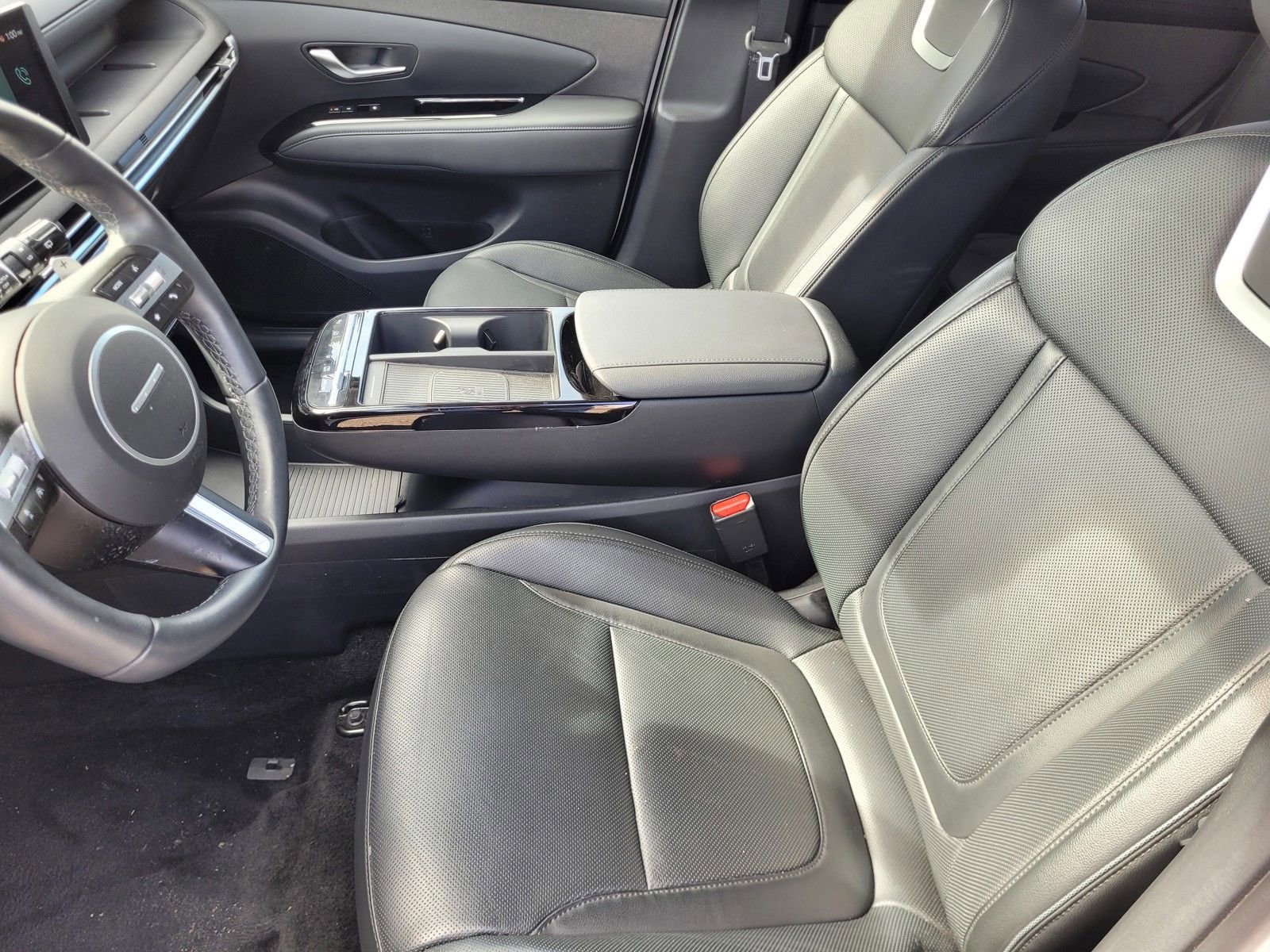 Certified 2025 Hyundai Tucson Limited image 19