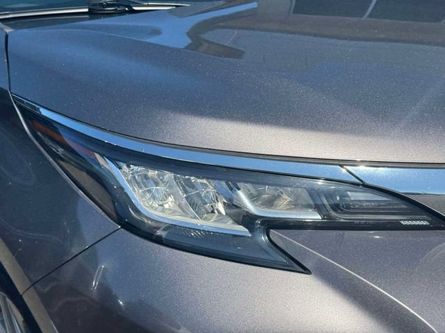 Used 2021 Toyota Sienna XLE FWD image 12