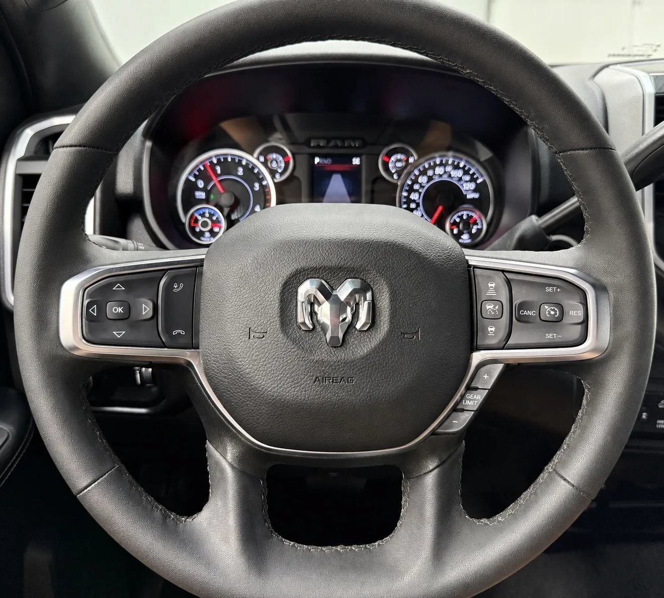 Used 2026 RAM 2500 Big Horn AWD/4WD image 19