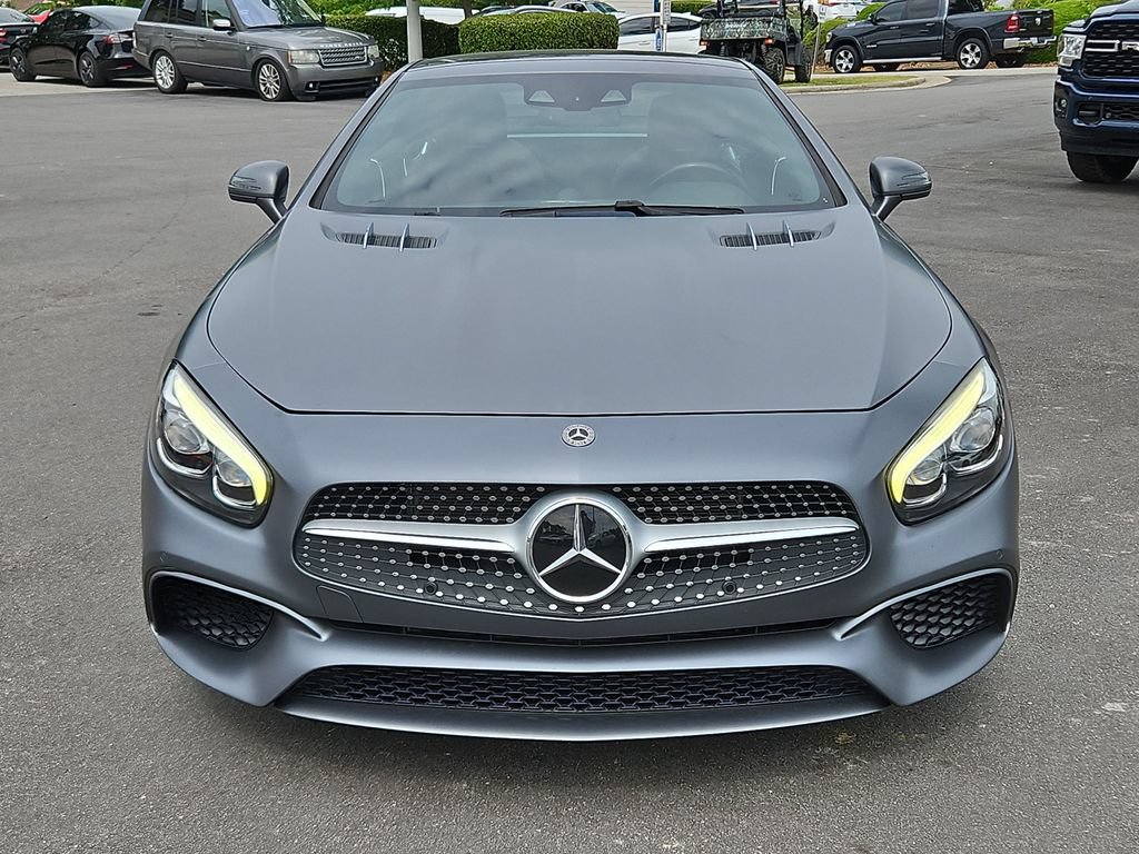 Used 2018 Mercedes-Benz SL 550 image 4