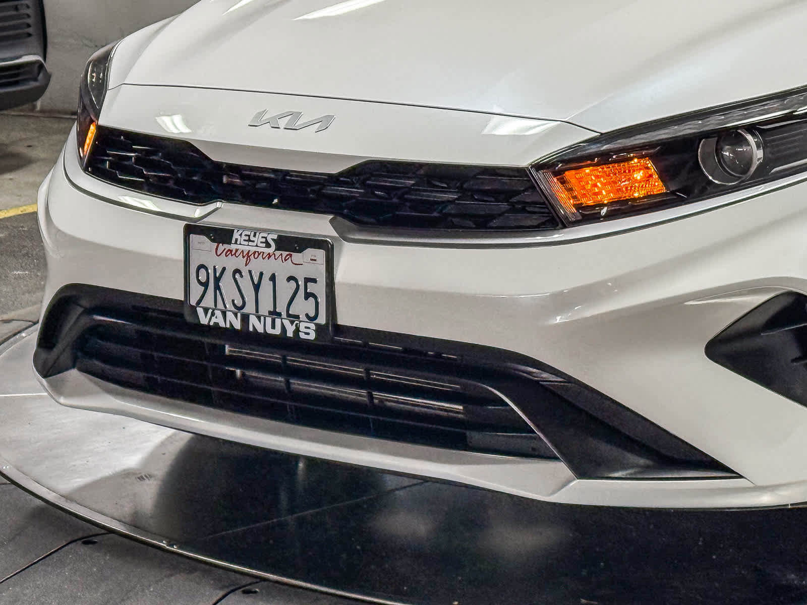Used 2024 Kia Forte LXS FWD image 8