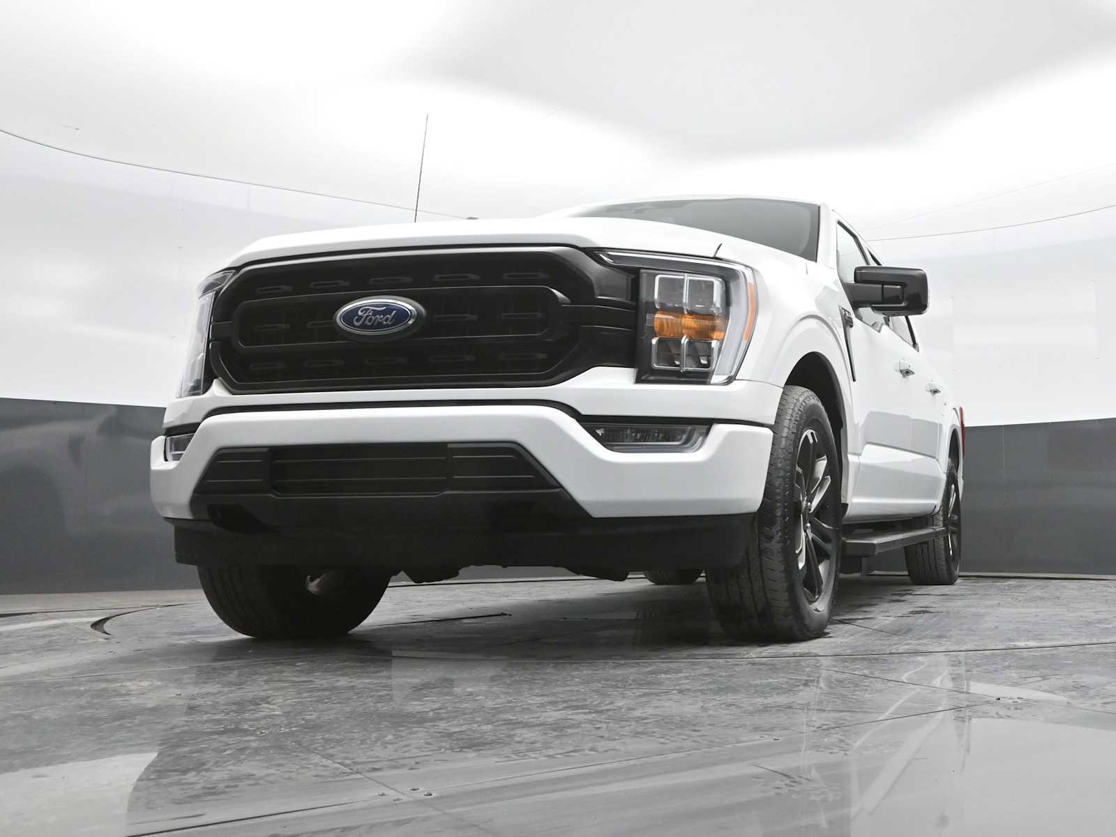 Used 2023 Ford F150 XLT w/ Equipment Group 302A High image 3