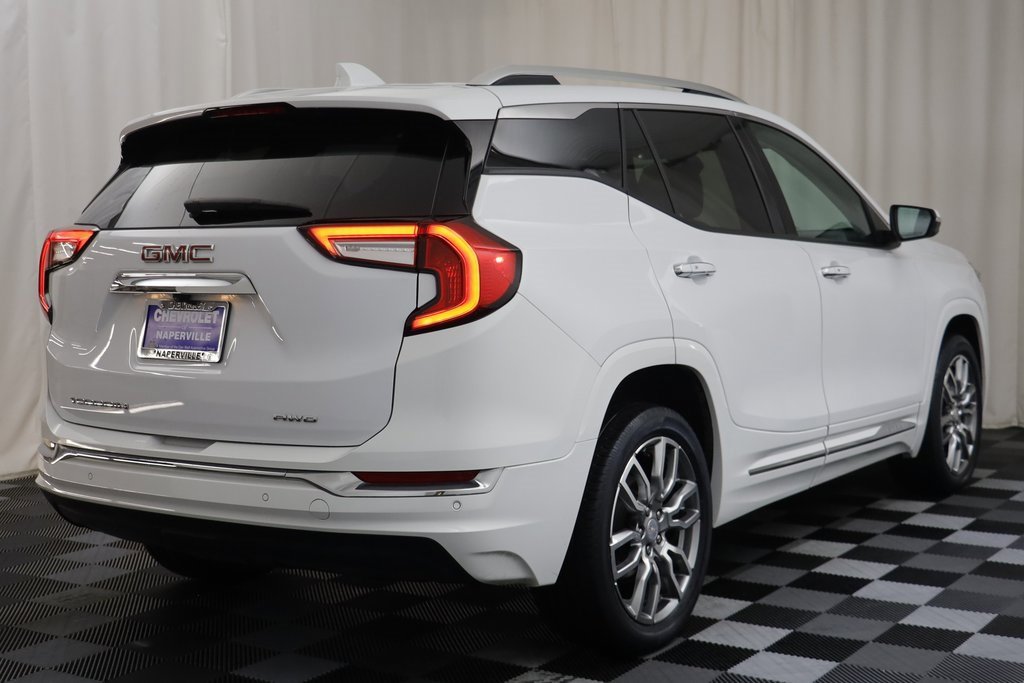 Certified 2022 GMC Terrain Denali w/ LPO, Floor Liner Package image 19