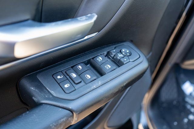 New 2026 RAM 1500 4x4 Crew Cab image 13