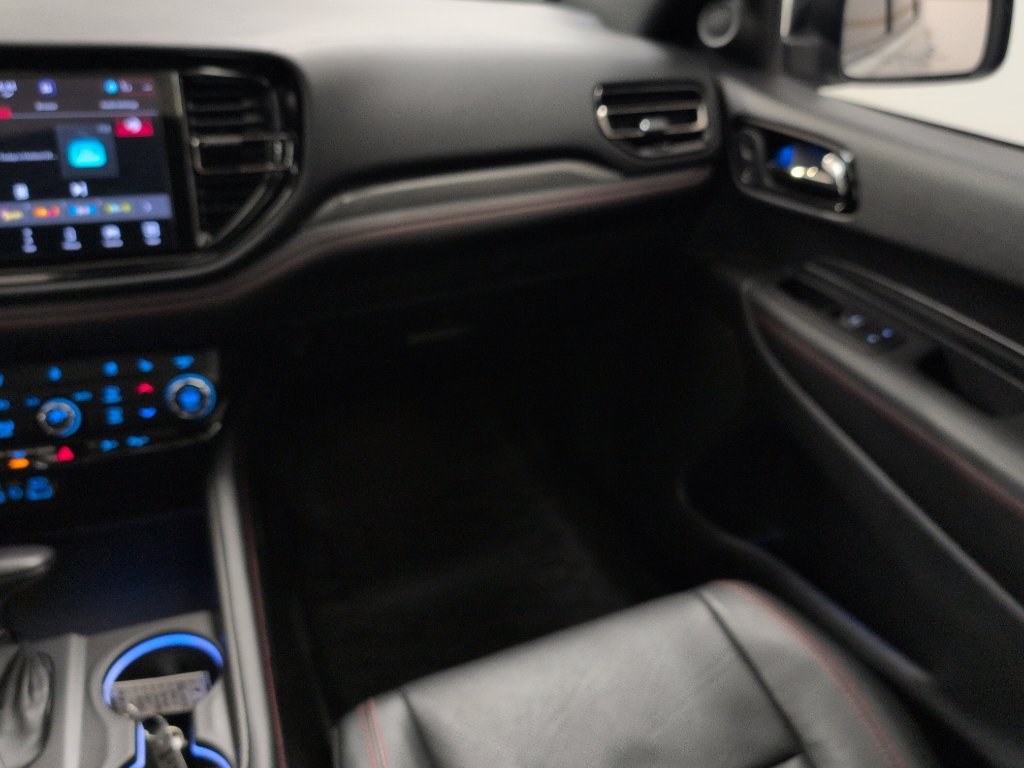 Used 2024 Dodge Durango GT image 13
