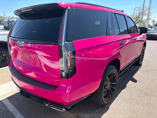 Used 2023 Cadillac Escalade Premium Luxury w/ Performance Package AWD/4WD image 3