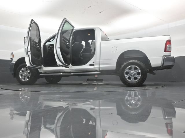 Used 2024 RAM 2500 Big Horn w/ Off Road Package AWD/4WD image 59