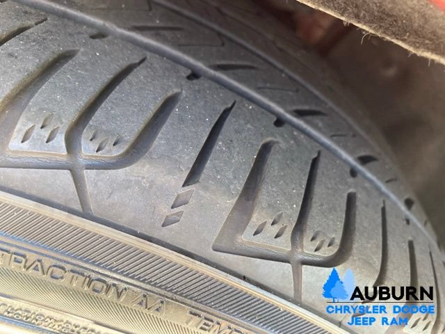 Used 2014 BMW 640i Convertible RWD image 10