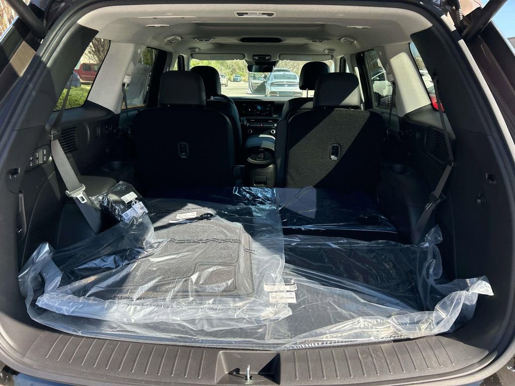 New 2026 Hyundai Palisade Limited FWD image 12