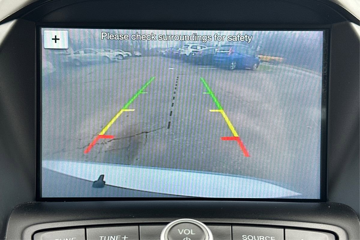 Used 2017 Ford C-MAX Energi SE w/ Equipment Group 401A image 30