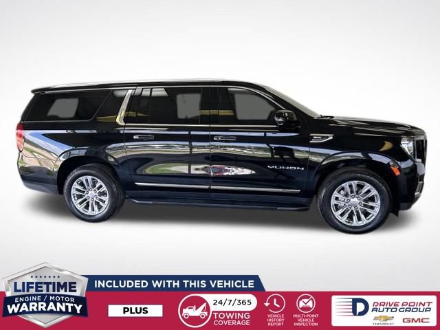 Used 2023 GMC Yukon XL SLT w/ SLT Premium Package AWD/4WD image 2