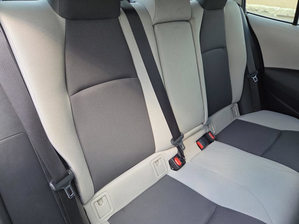 Used 2025 Toyota Corolla LE w/ Convenience Package FWD image 17