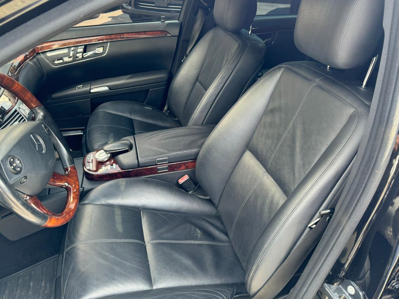 Used 2007 Mercedes-Benz S 550 4MATIC image 10