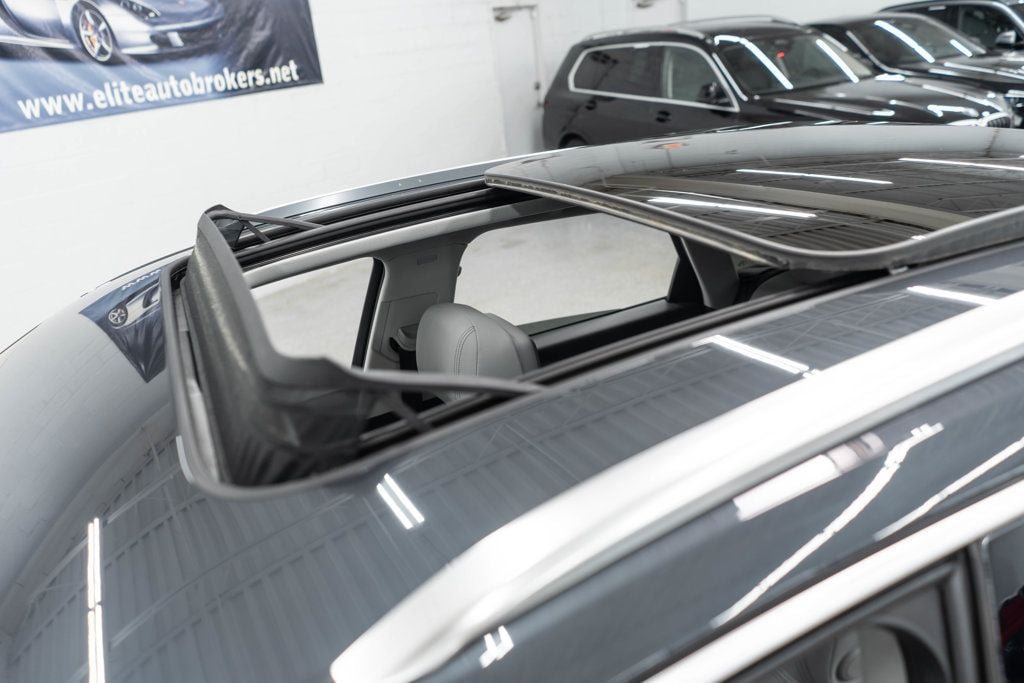 Used 2021 Audi Q5 2.0T Premium Plus w/ Premium Plus Package AWD/4WD image 41