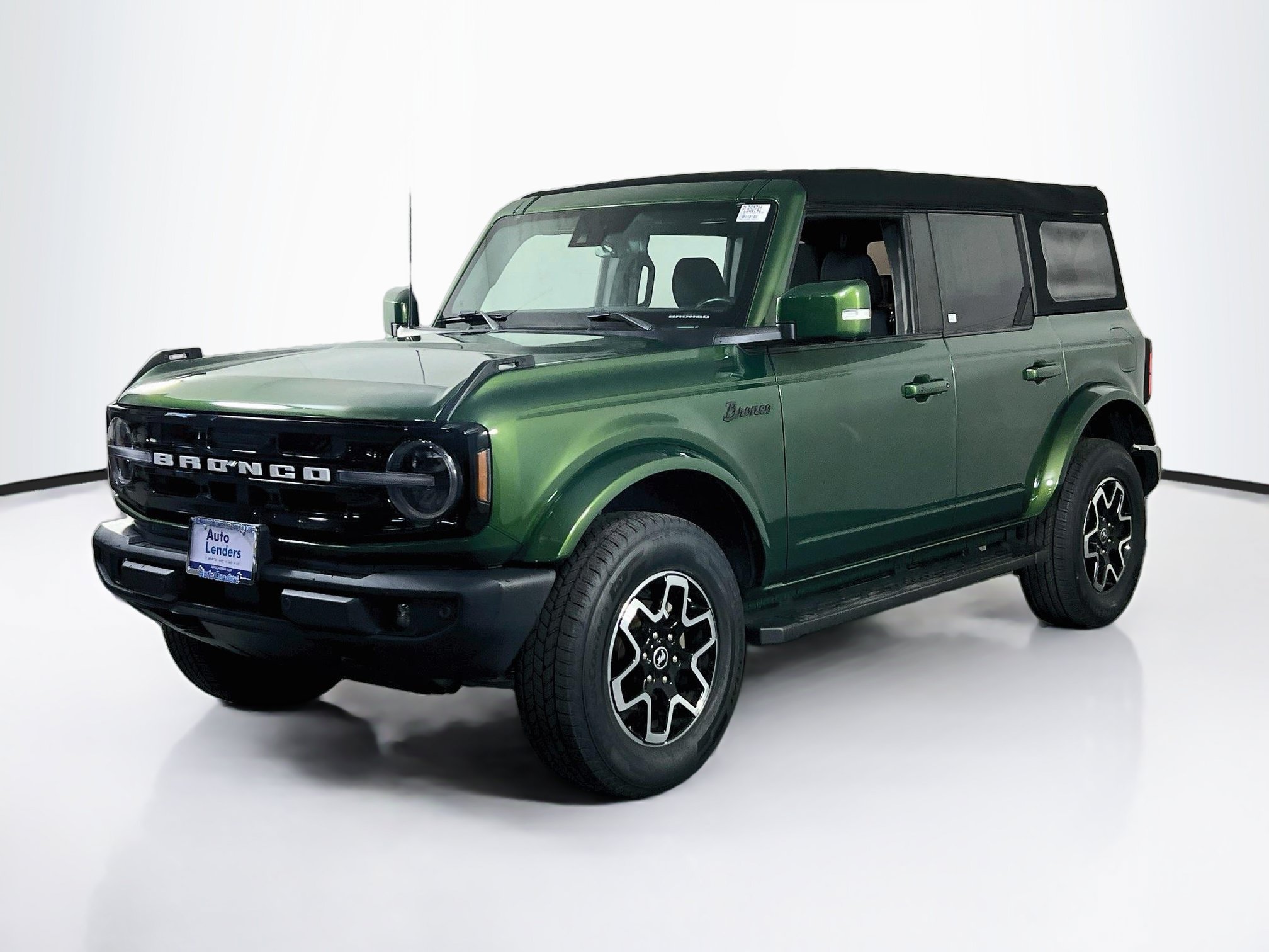 Used 2023 Ford Bronco Outer Banks AWD/4WD image 1