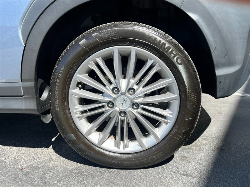 Used 2021 Hyundai Kona SEL AWD/4WD image 12