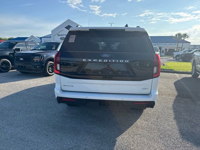 Used 2025 Ford Expedition Max Active RWD image 6