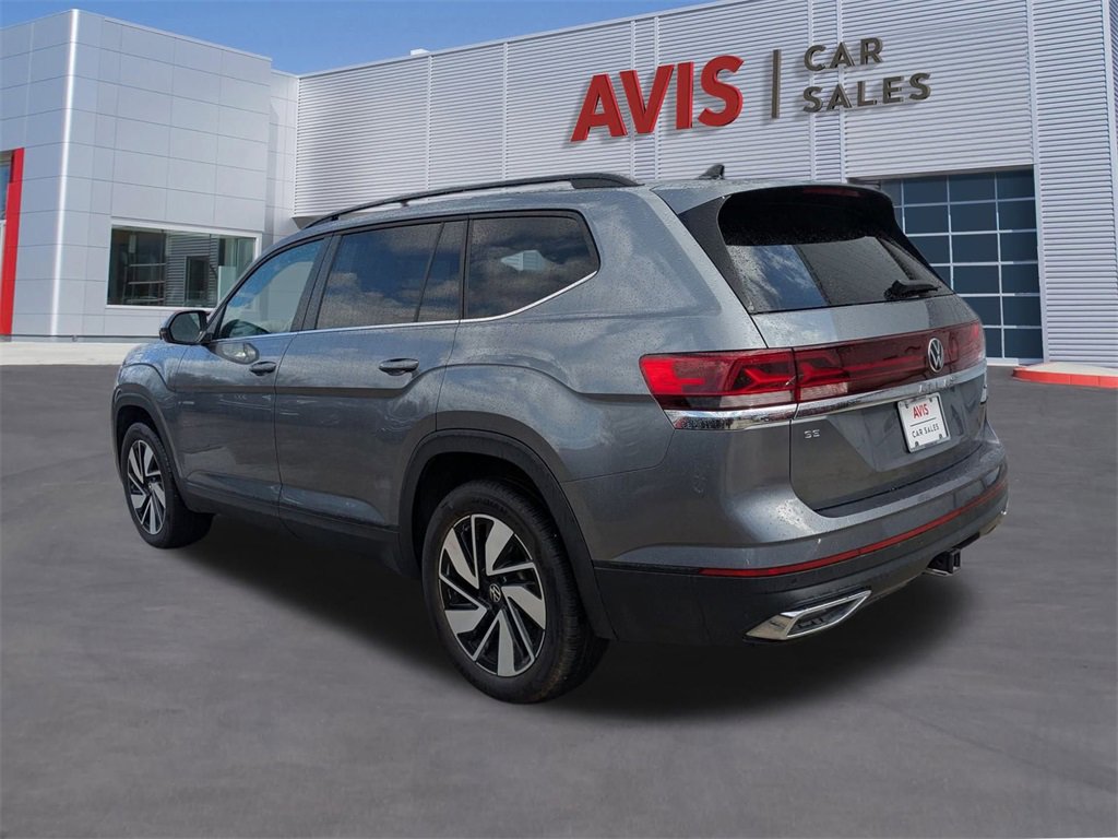Used 2025 Volkswagen Atlas SE image 9