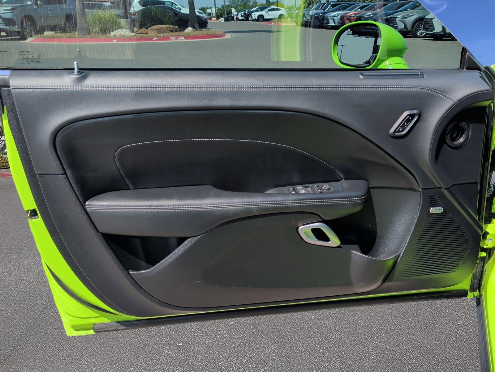 Used 2023 Dodge Challenger R/T w/ Plus Package image 8