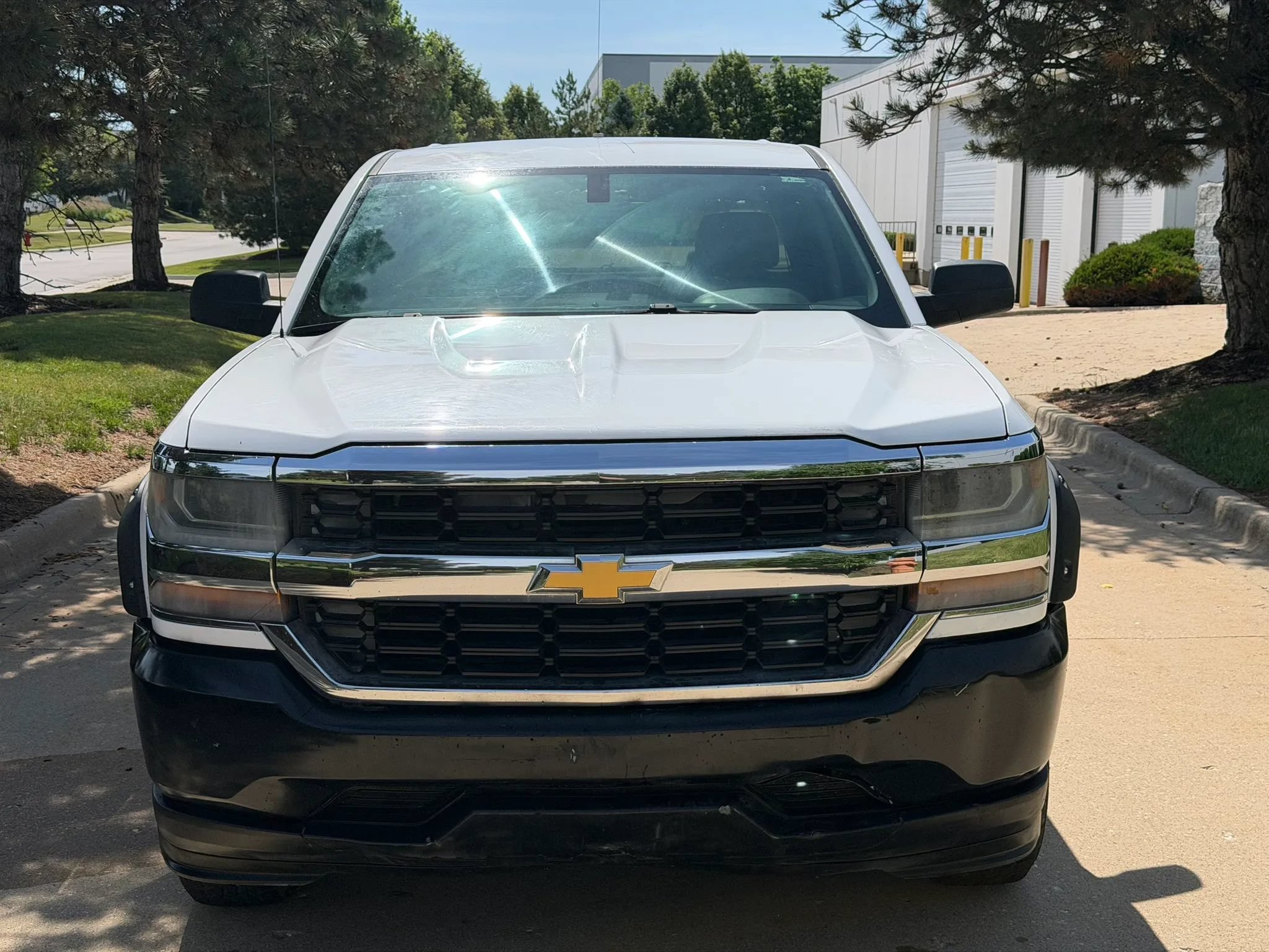 Used 2016 Chevrolet Silverado 1500 W/T w/ WT Convenience Package AWD/4WD image 2