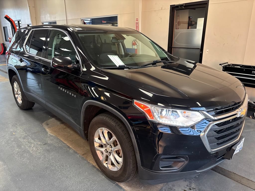 Used 2018 Chevrolet Traverse LS FWD image 11