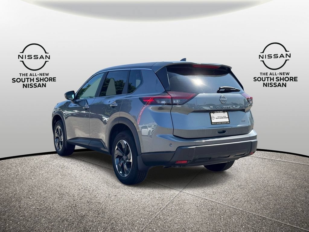 Certified 2026 Nissan Rogue SV AWD/4WD image 7