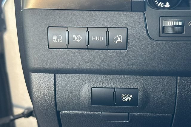 Used 2016 Lexus LX 570 4WD w/ Luxury Package image 35