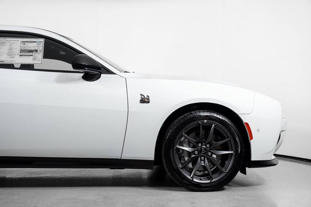 New 2026 Dodge Charger Scat Pack w/ Blacktop Package AWD/4WD image 4
