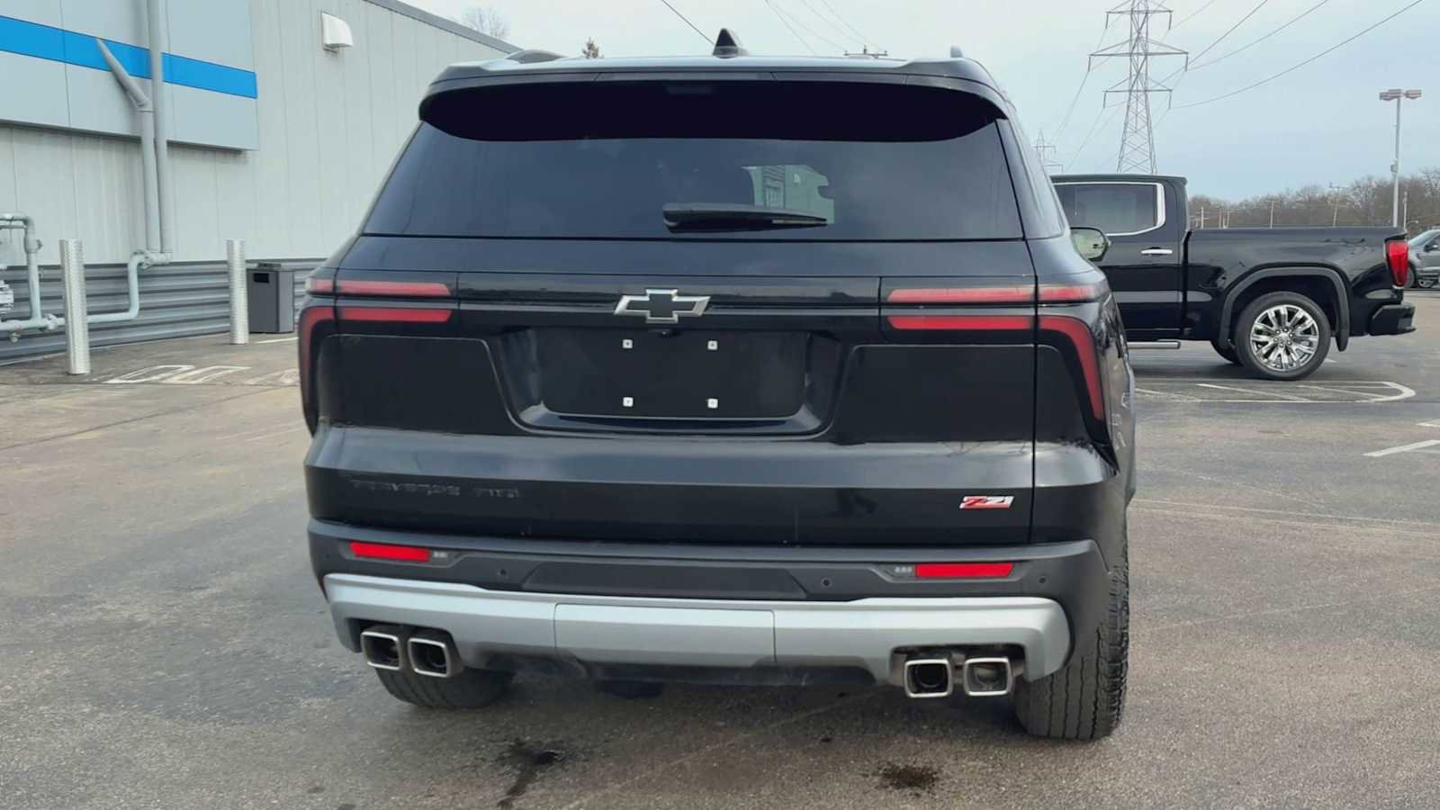 Certified 2024 Chevrolet Traverse Z71 w/ Enhanced Driving Package image 3