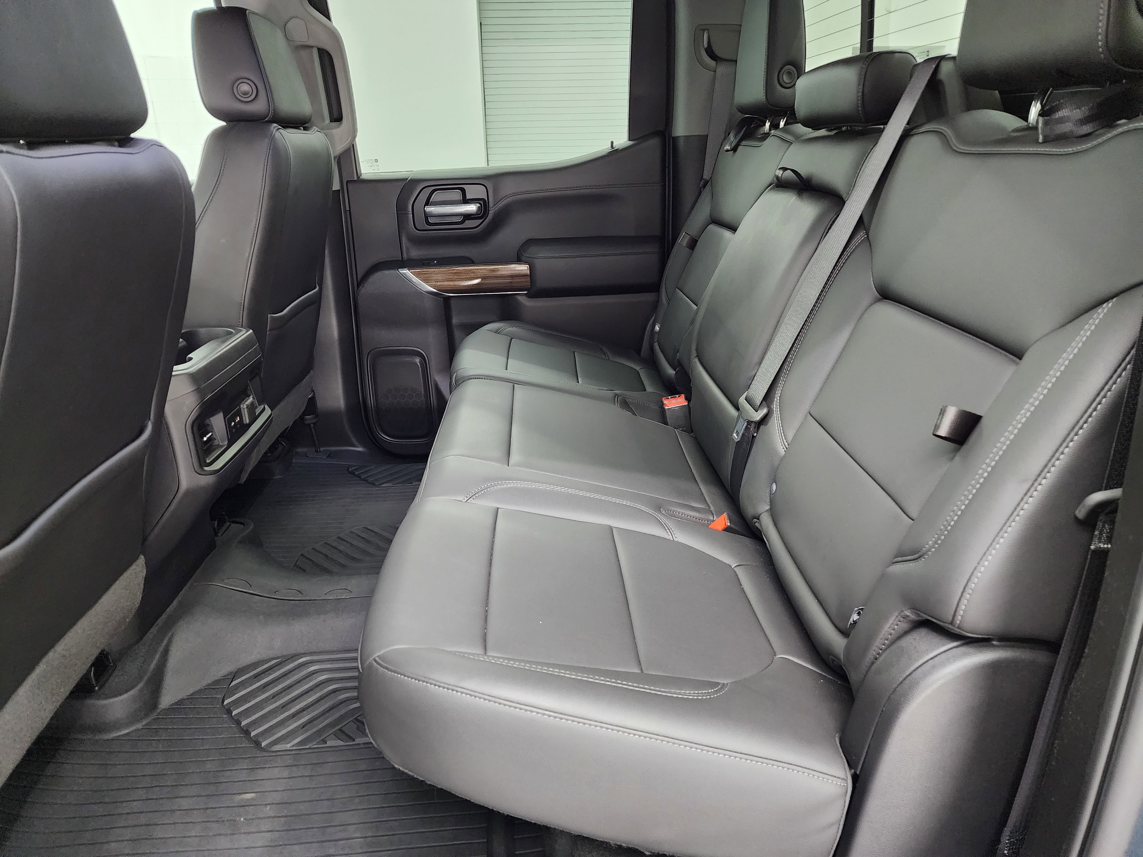 Used 2020 Chevrolet Silverado 1500 LT Trail Boss image 9