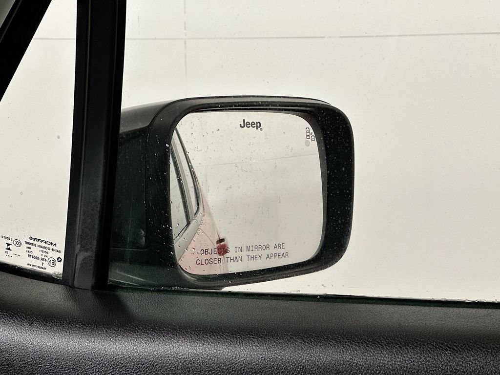 Certified 2023 Jeep Renegade Altitude image 28