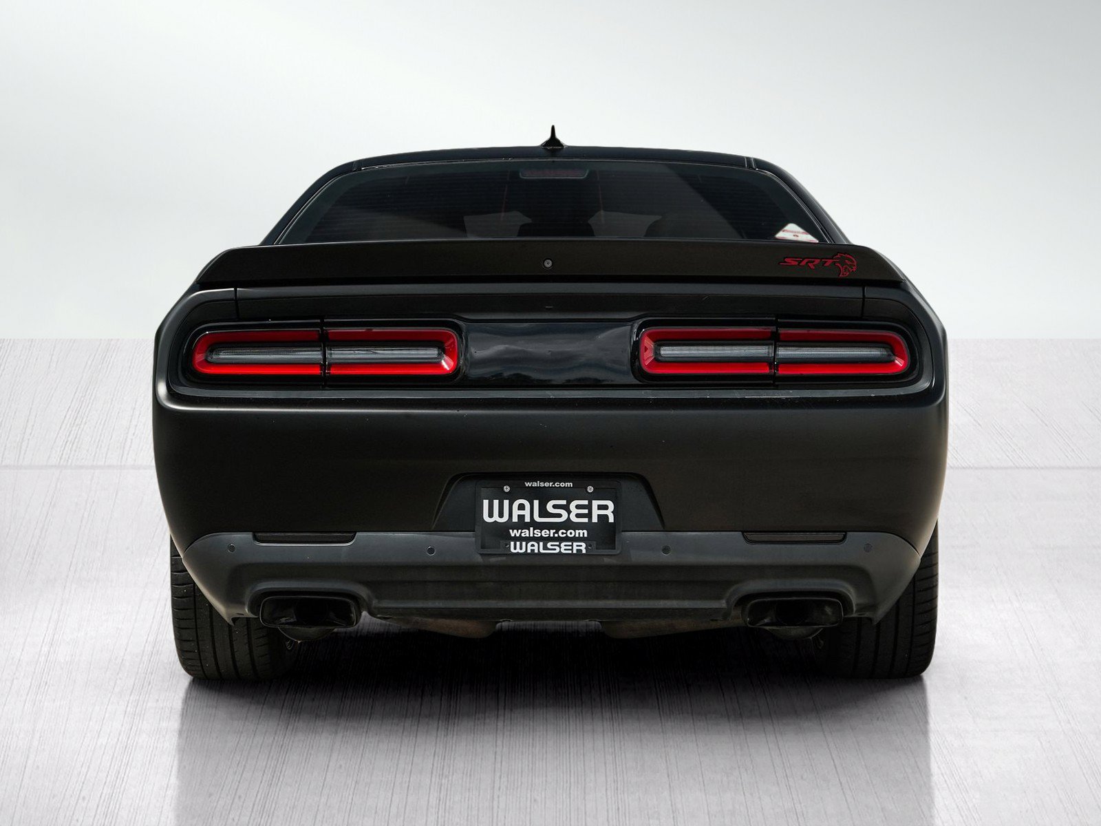 Used 2015 Dodge Challenger SRT Hellcat RWD image 3
