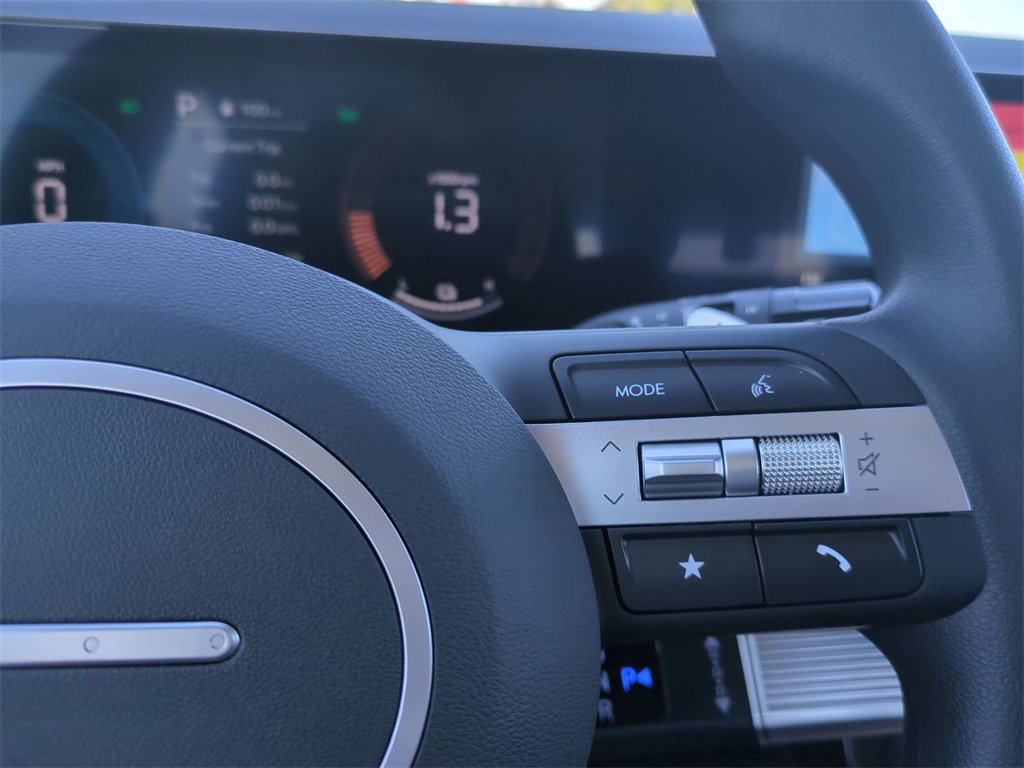 New 2026 Hyundai Tucson Blue SE image 29