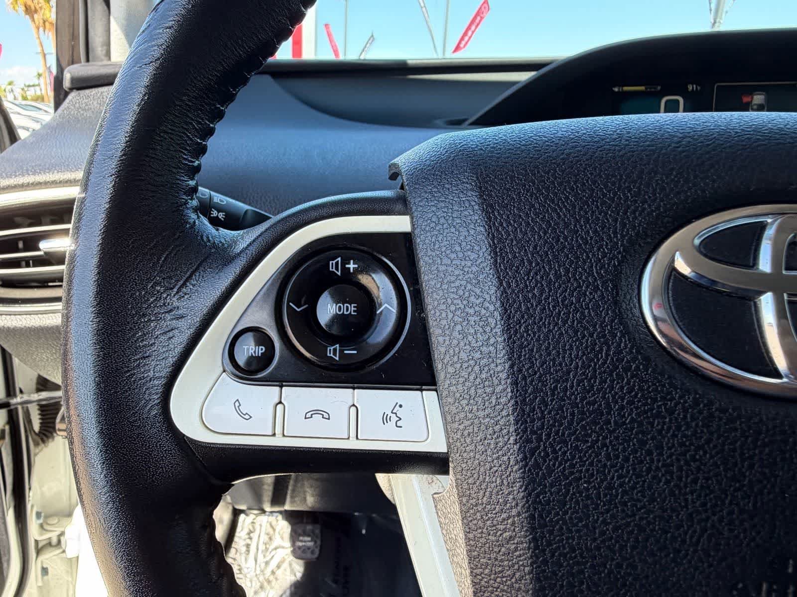 Used 2018 Toyota Prius Three FWD image 14