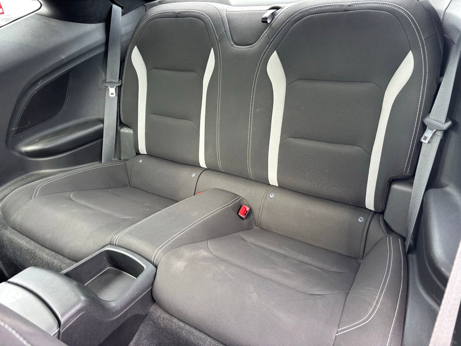 Used 2023 Chevrolet Camaro LT RWD image 15