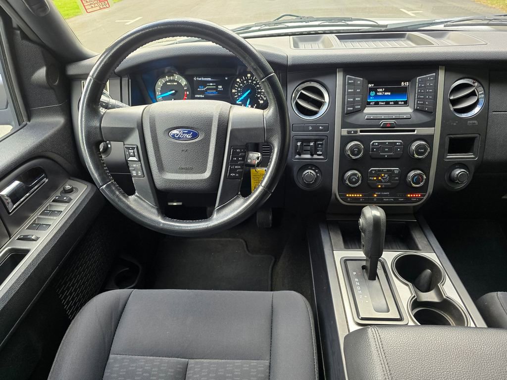 Used 2017 Ford Expedition EL XL w/ Equipment Group 101A image 17