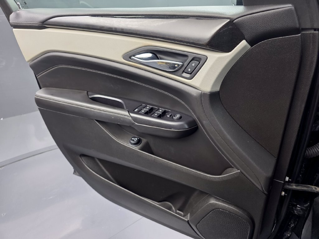 Used 2013 Cadillac SRX Premium FWD image 24