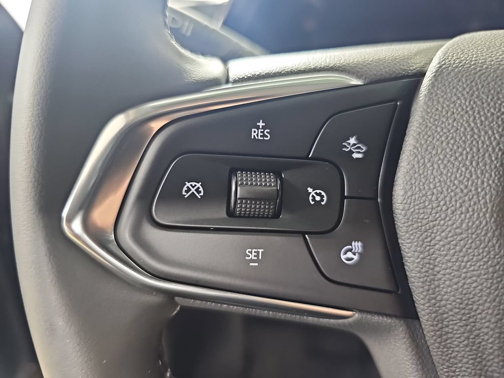 Certified 2026 Chevrolet Trax ACTIV w/ Driver Confidence Package FWD image 21