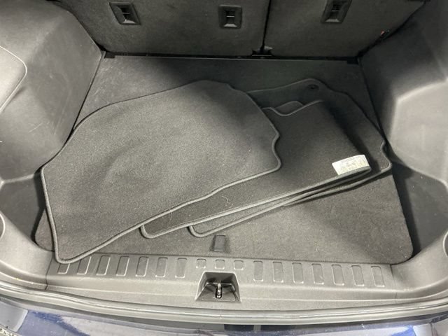 Used 2020 Chevrolet Equinox LS w/ LS Convenience Package FWD image 24