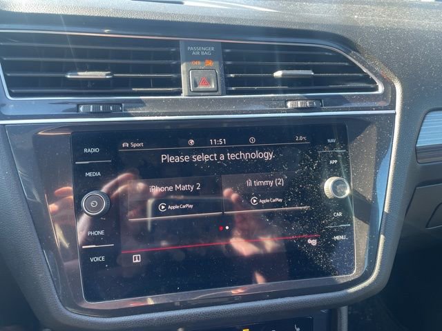 Used 2022 Volkswagen Tiguan SEL R-Line image 28