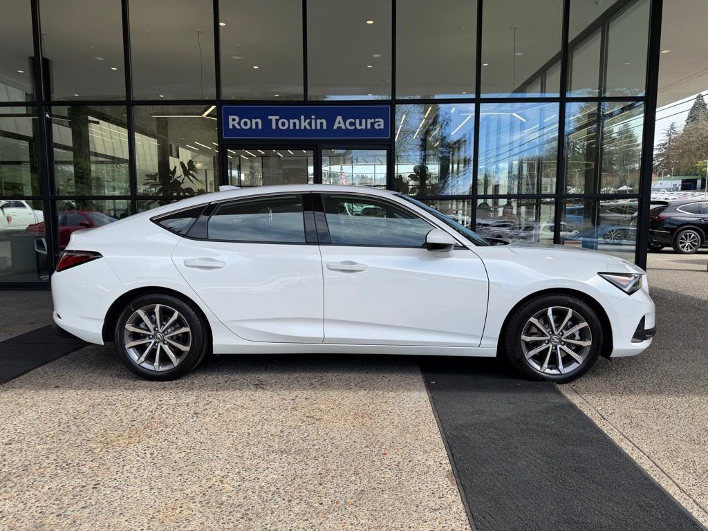 New 2026 Acura Integra FWD image 8