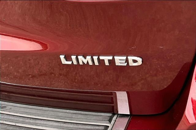 Used 2019 Jeep Grand Cherokee Limited AWD/4WD image 24