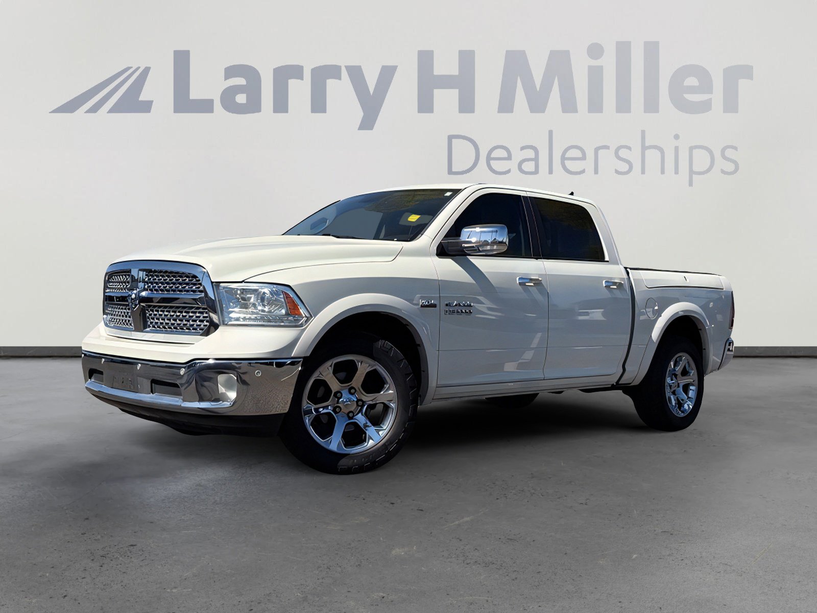 Used 2017 RAM 1500 Laramie w/ Convenience Group image 1