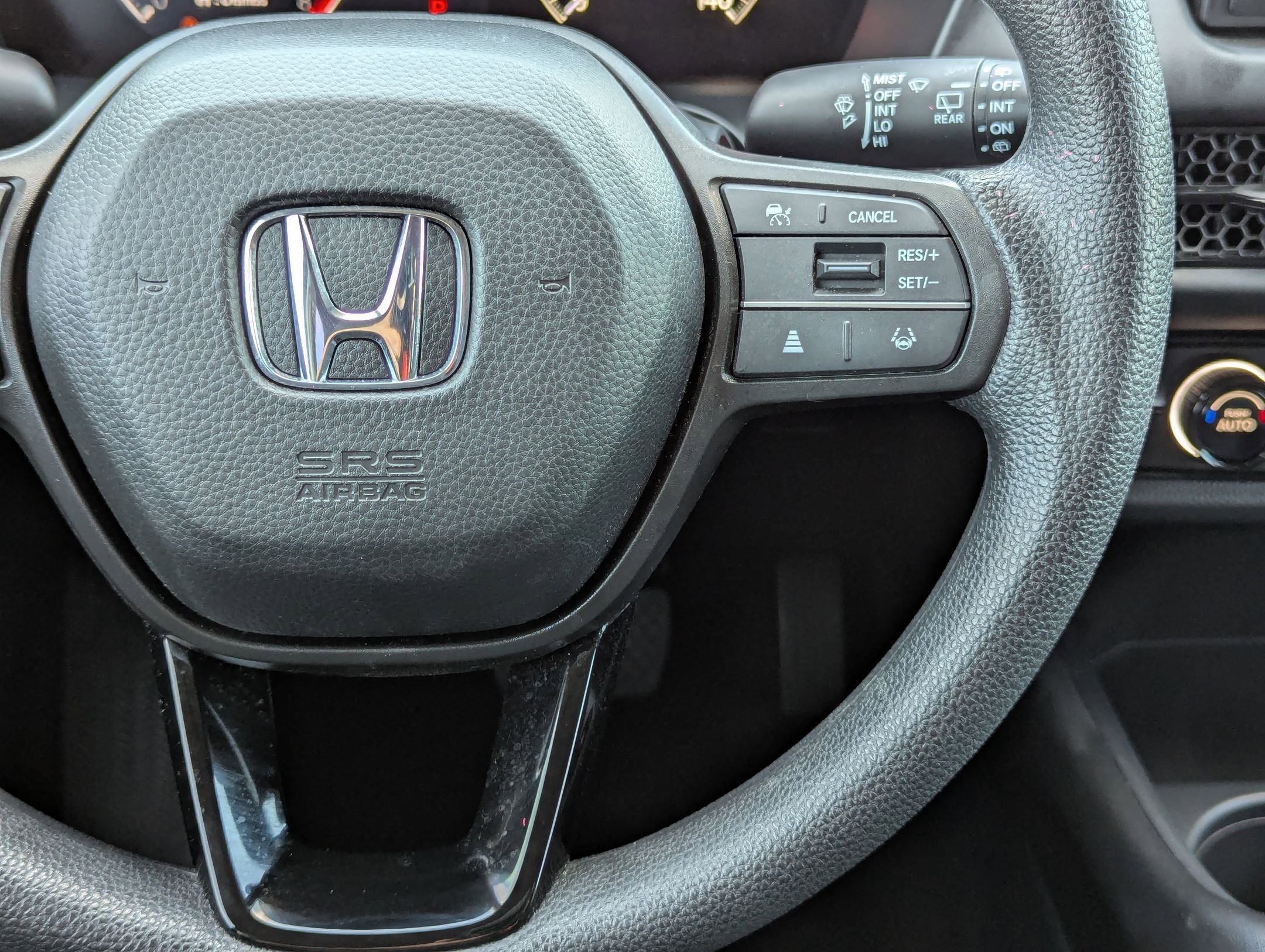 Used 2025 Honda HR-V LX image 22