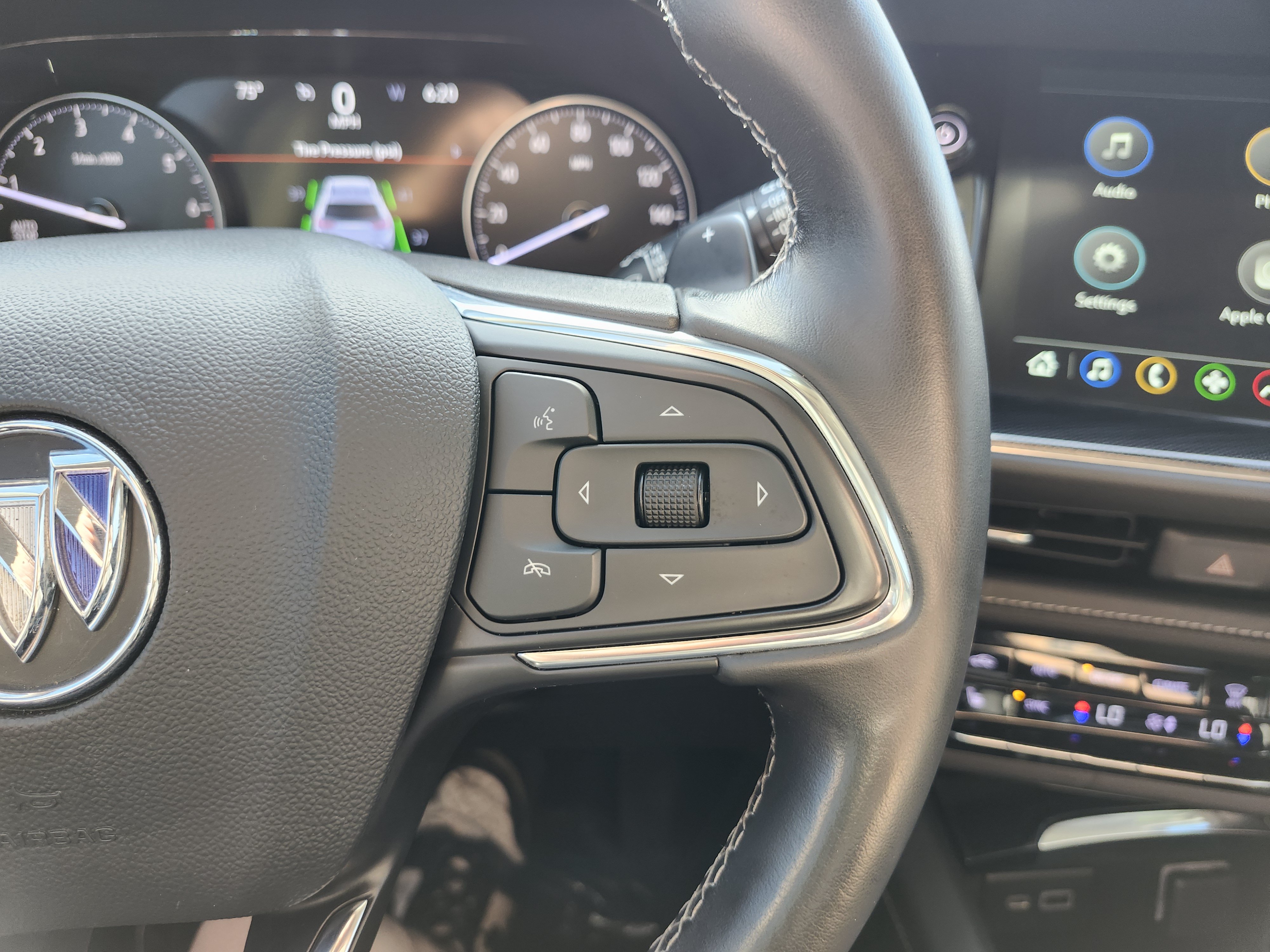 Used 2023 Buick Envision Essence FWD image 35