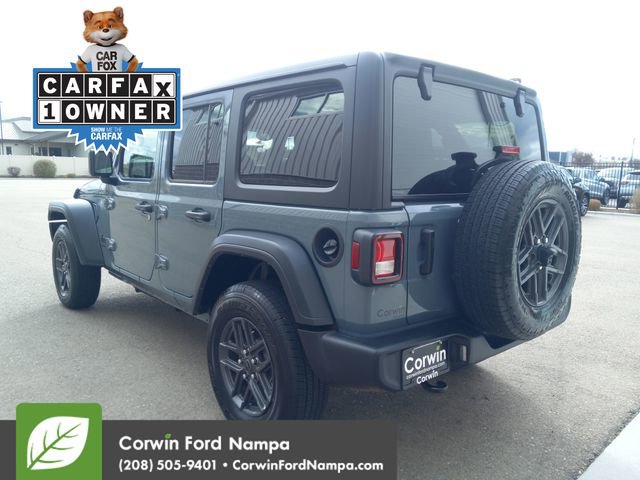 Used 2024 Jeep Wrangler Sport S image 5