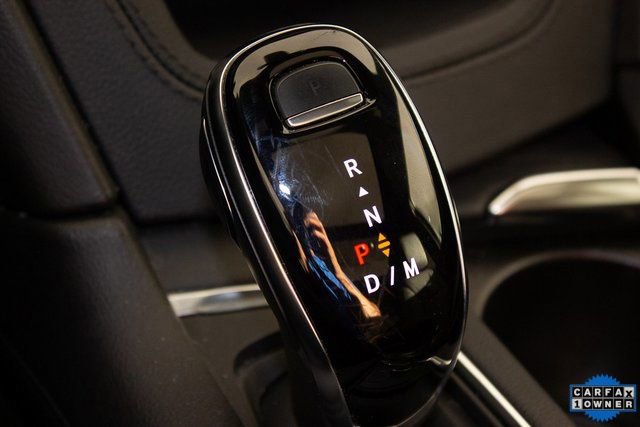 Certified 2025 Cadillac XT5 Premium Luxury image 32