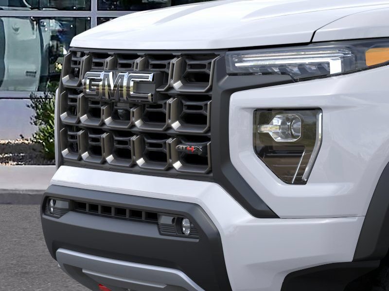 New 2026 GMC Canyon AT4X w/ LPO, Black Badging Package AWD/4WD image 13