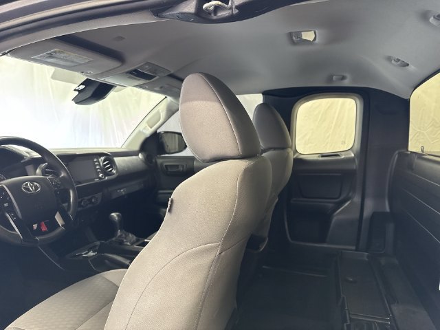 Used 2021 Toyota Tacoma SR RWD image 13